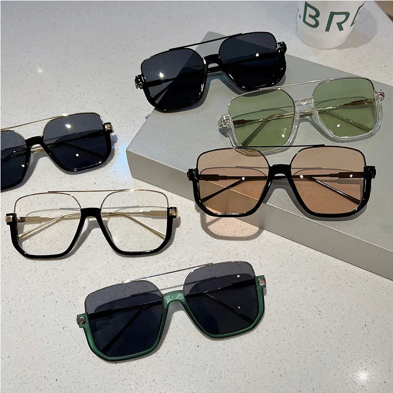 Amiriva Vintage Oversized Square Sunglasses – UV400 Gradient Unisex Eyewear