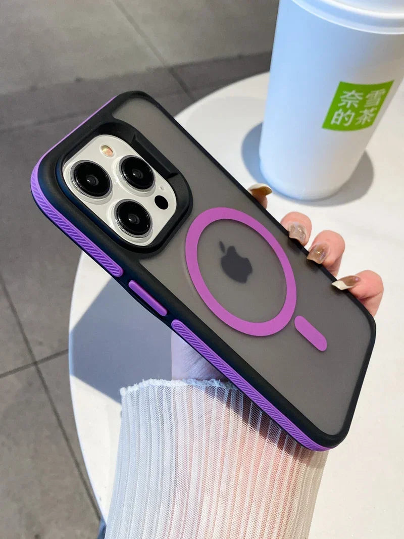 Frosted matte anti-smudge finish on Amiriva magnetic iPhone case