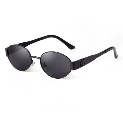 Amiriva retro 90s oval pilot sunglasses with green UV400 gradient lenses and black metal frame for men and women