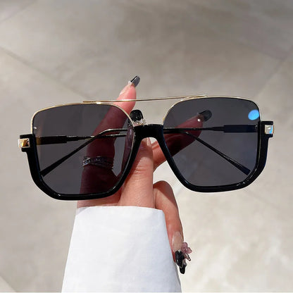 Amiriva Vintage Oversized Square Sunglasses – UV400 Gradient Unisex Eyewear